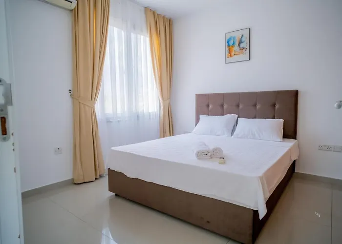 Апартаменты Beautiful Two-bedroom With Sea And Mountain Views Sel 8-5 Кирения