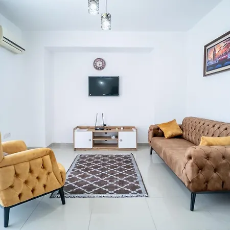 Beautiful Two-bedroom With Sea And Mountain Views Sel 8-5 公寓 凯里尼亚