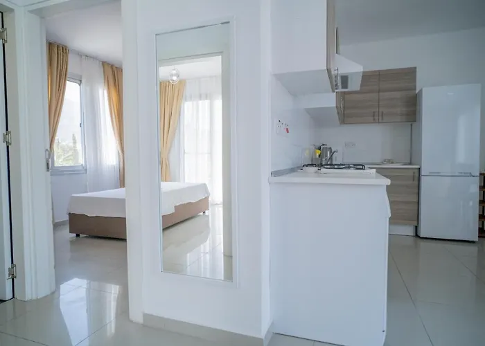 Apartmán Beautiful Two-bedroom With Sea And Mountain Views Sel 8-5 *