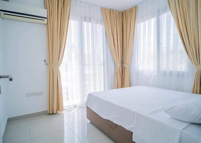 Apartmán Beautiful Two-bedroom With Sea And Mountain Views Sel 8-5 *